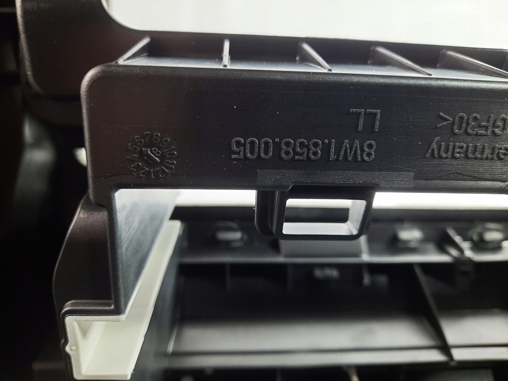 фото №9, Audi a5 18- панель приладів приладова панель приладів подушка 8w1857001l usa