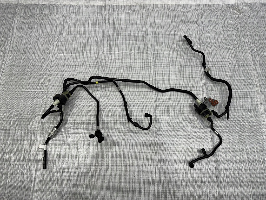 фото №1, Шланг провода вакуумa клапан maserati grecale m182 trofeo m182 клапан