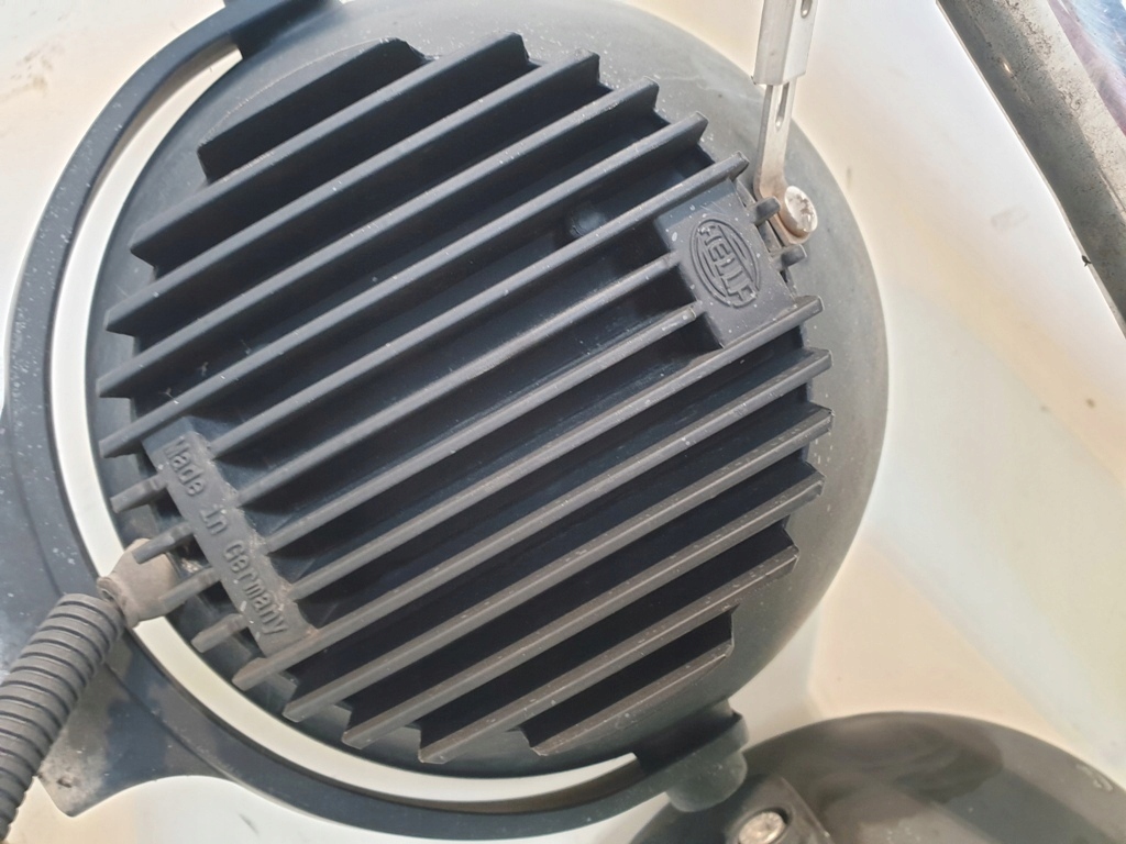 фото №7, Dodge ram iv 13r трубопровод кенгурятник противотуманные фары luminator led hella kpl