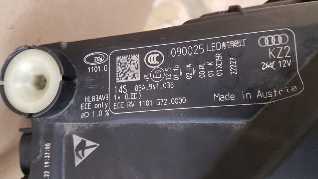 Фара перед правый  audi q3 83a full led matrix Киев