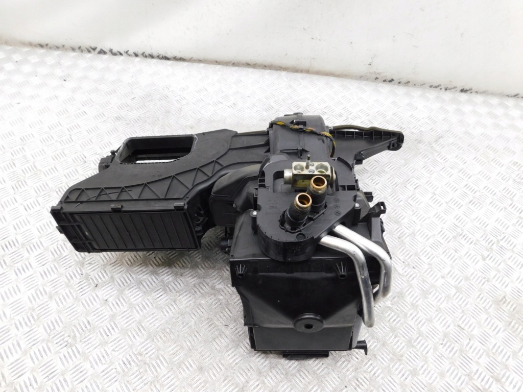 Отопитель корпус t1017055n - mini countryman r60 paceman r61 европа в Украине