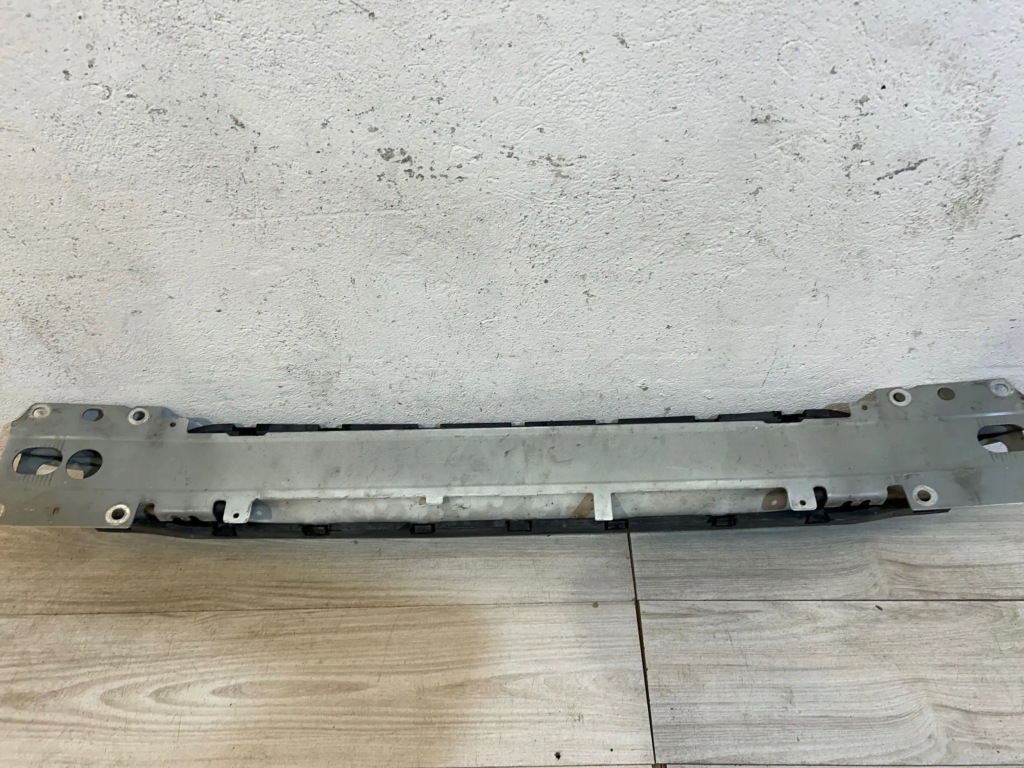 Volvo v60 рестайлинг  балка передняя абсорбер Недорого