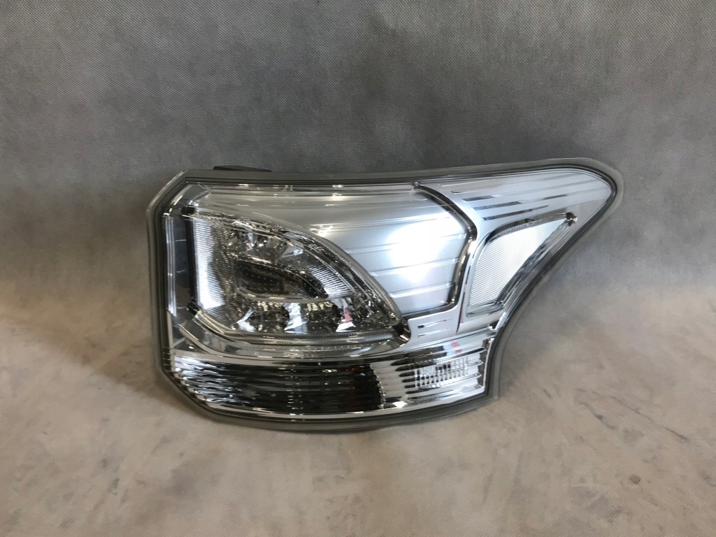 фото №1, Mitsubishi outlander iii led 13-16 лампа задня права