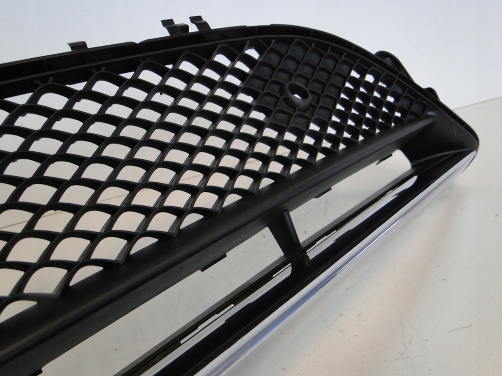 фото №7, Mercedes e 213 w213 молдинг хром бампера amg