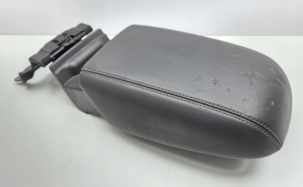 фото №1, Підлокітник ford kuga ii suv gv41-s045c74-apw