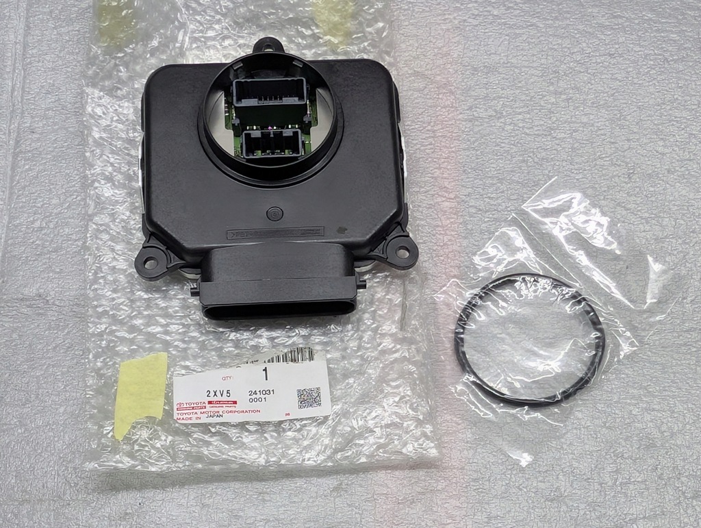 фото №1, Toyota bz4x lexus rx v преобразователь модуль led 89908-42081 nowa оригинал