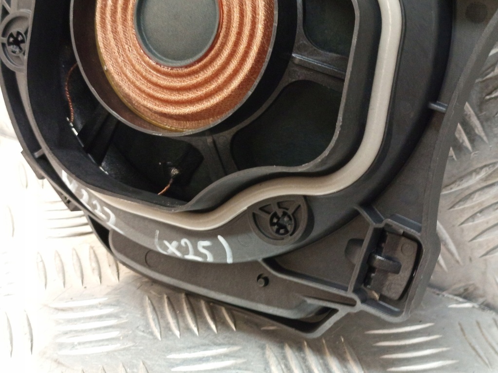 фото №10, Mercedes w222 динамик низкочастотный правый a2228203602