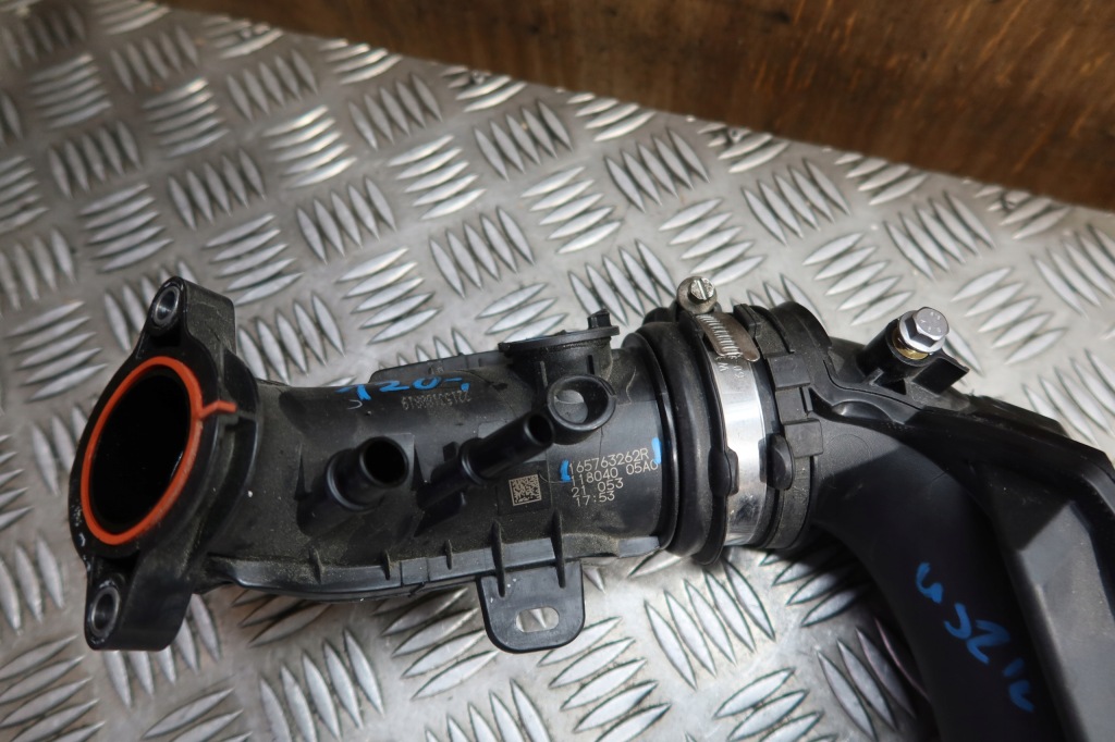 фото №3, Шланг воздуха clio v 165763262r