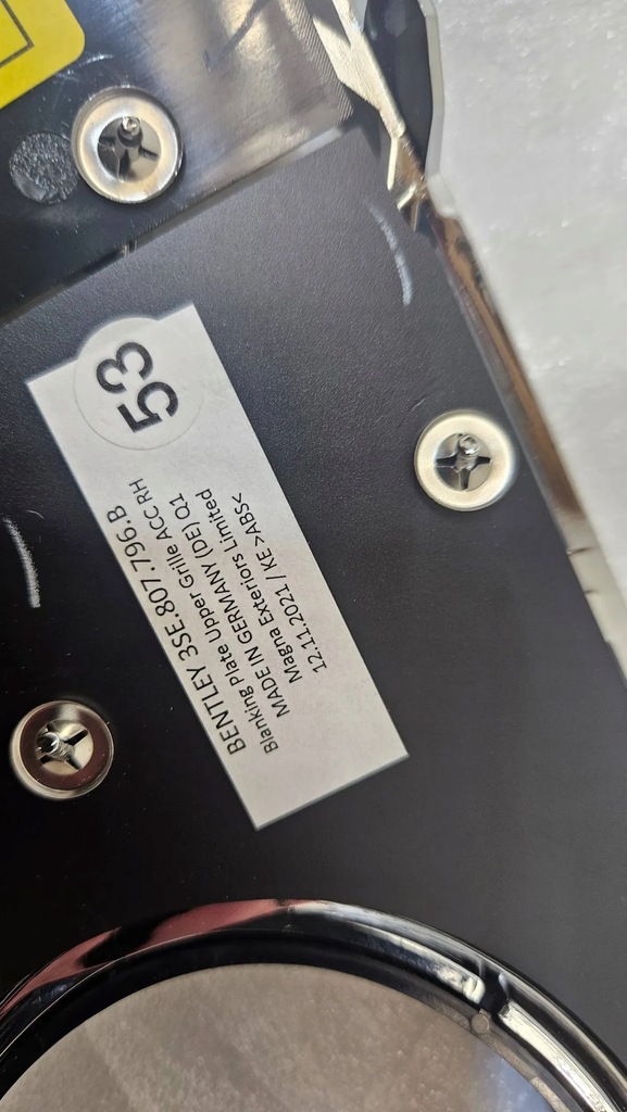 фото №10, Решётка бампера правая датчик bentley continental flying spur 3se807926a