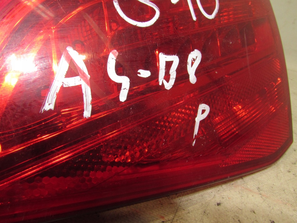 фото №9, Лампа задняя задняя правая audi a4 b8 kombi w крышка 8k9945094b led