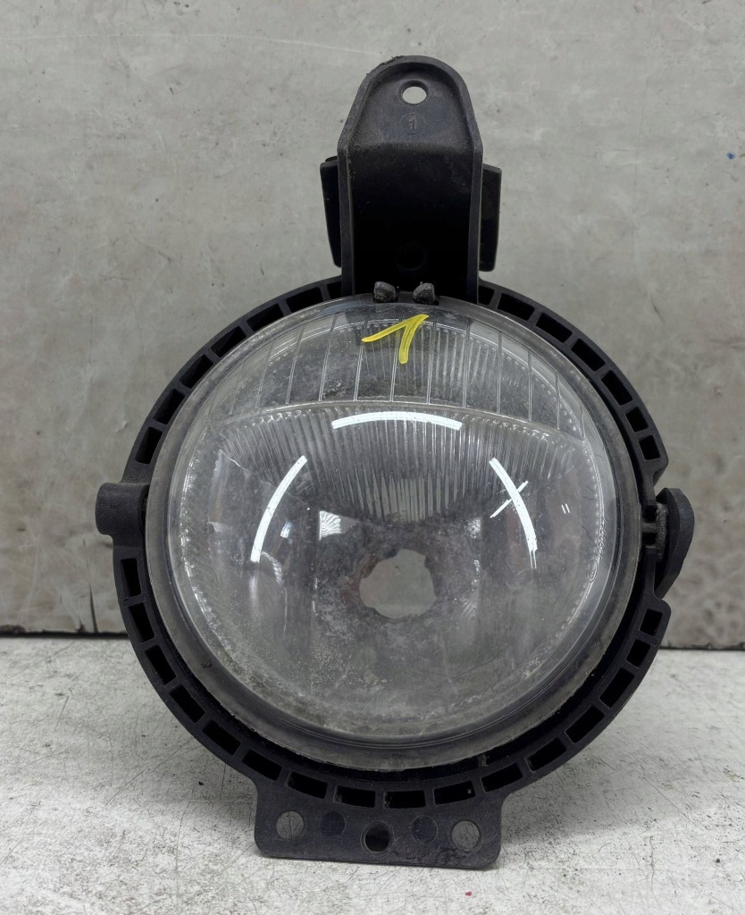 Mini cooper r56 противотуманная фара передний передок  0305071001 Цена