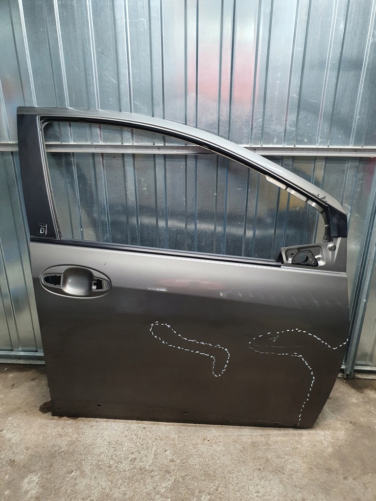 фото №1, Двері передні праве toyota yaris iii 2011-2019