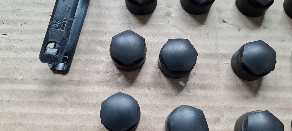 фото №7, Sq8 4m rsq8 q8 кришка болти колеса 20sztuk 4m0601173e a4 b9 a5 8w q7 4m a6