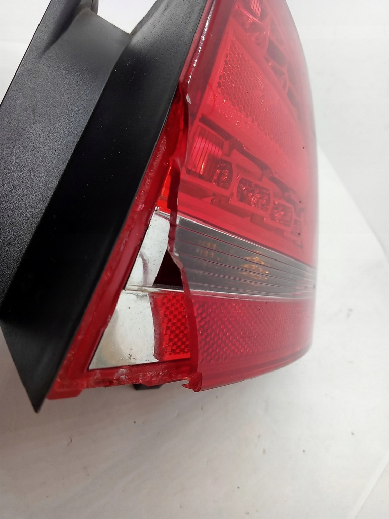 фото №13, Лампа правая задняя audi a4 b8 sedan led 8k5945096b