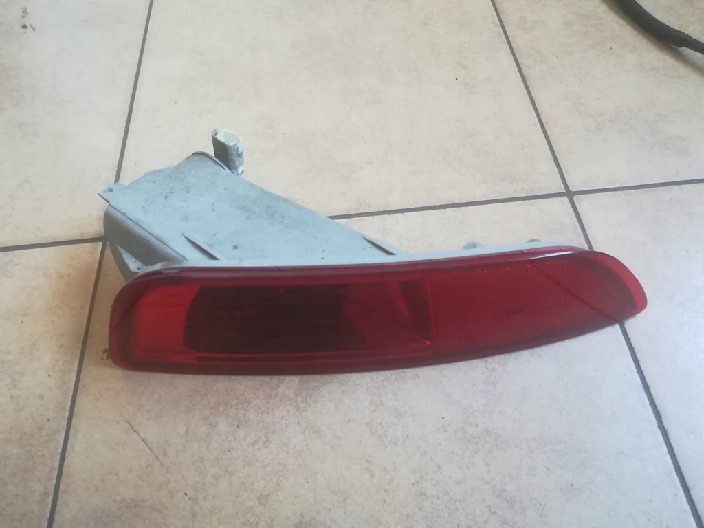 фото №1, Volvo xc60 09-13 отражатель лампа отражающая правая