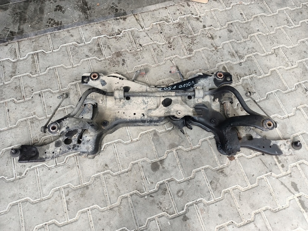 фото №4, Подрамник подвеска volvo v50