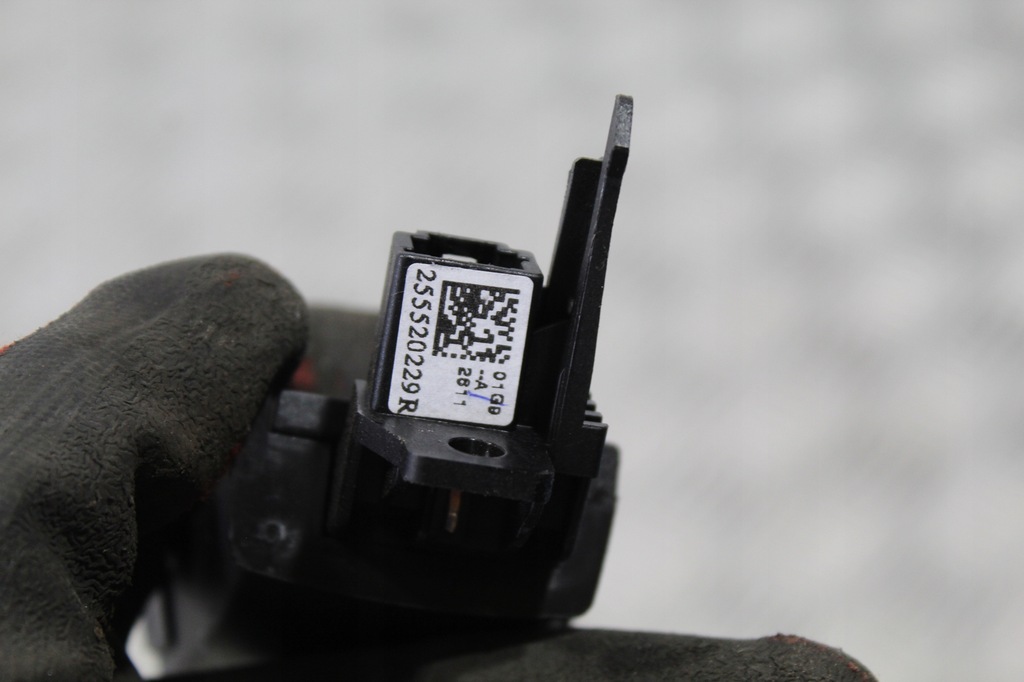 фото №3, Управление радио kadjar lift 255520229r