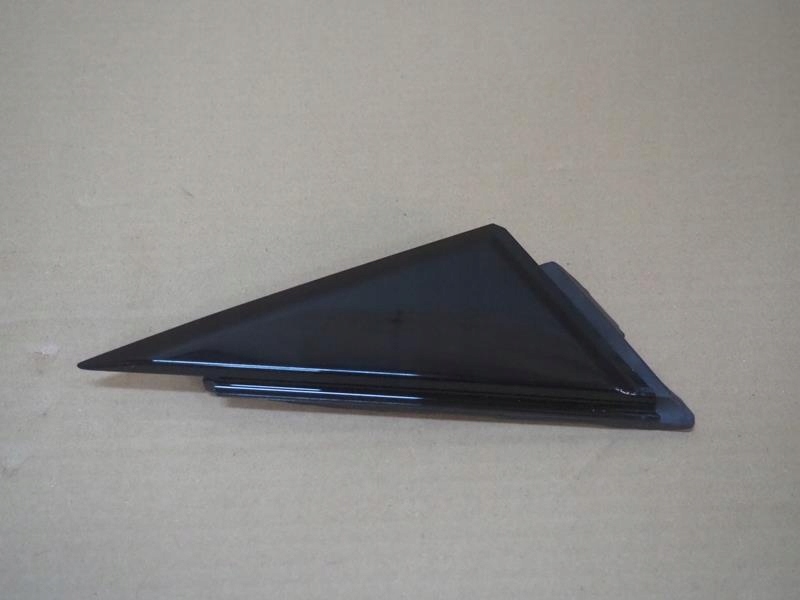 фото №1, Пластик заглушка треугольник наружный левый перед mini f55 lift 7322509