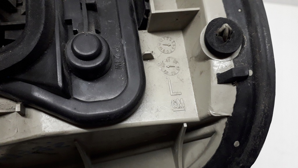 фото №10, Opel zafira a 99- лампа ліва задня з вкладиш