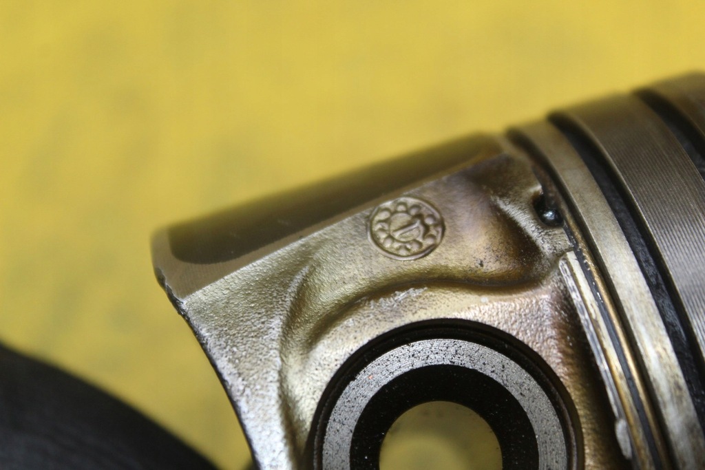 фото №8, Поршень шатун psa 10fdbz peugeot 207 1.4ehdi