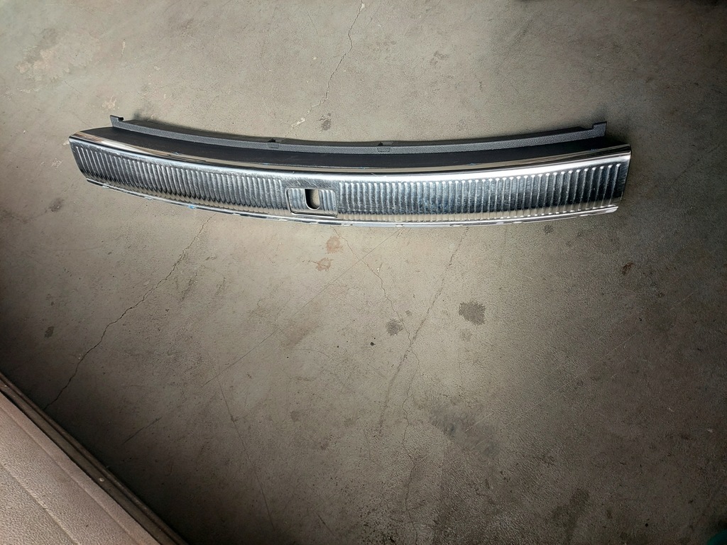 фото №1, Защита поперечина багажника audi q5 80a 80a864483f