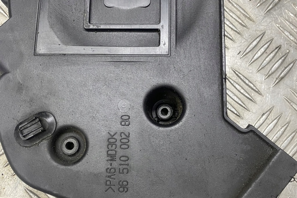 фото №6, Защита ремень распределительного вала citroën c2 jm_ 9651000280 1.6l дизель 80kw 2005