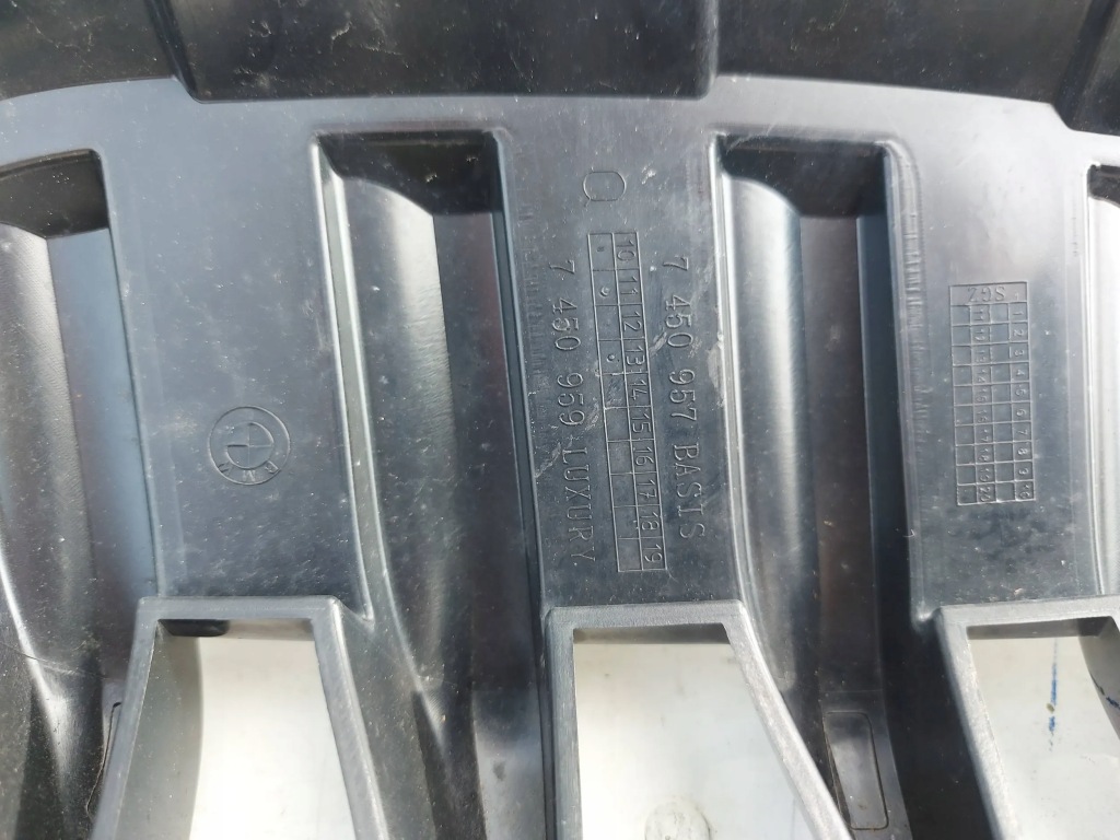 фото №13, Bmw 1 f40 решётка радиатора левая вкладыш решётка радиатора решётка радиатора