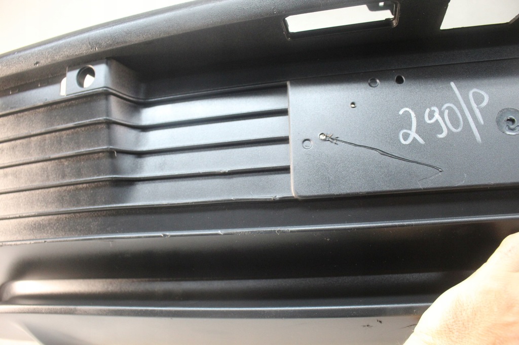 фото №7, Диффузор накладка бампер задняя porsche taycan 9j1807983f