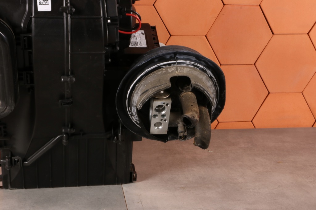 фото №9, Bmw i3 i01 i3 i01 lci обігрівач повітродувка europa