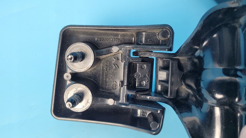 фото №7, Fiat scudo iii 22r петли дверь правый задняя 9820031980 9820017880 комплект