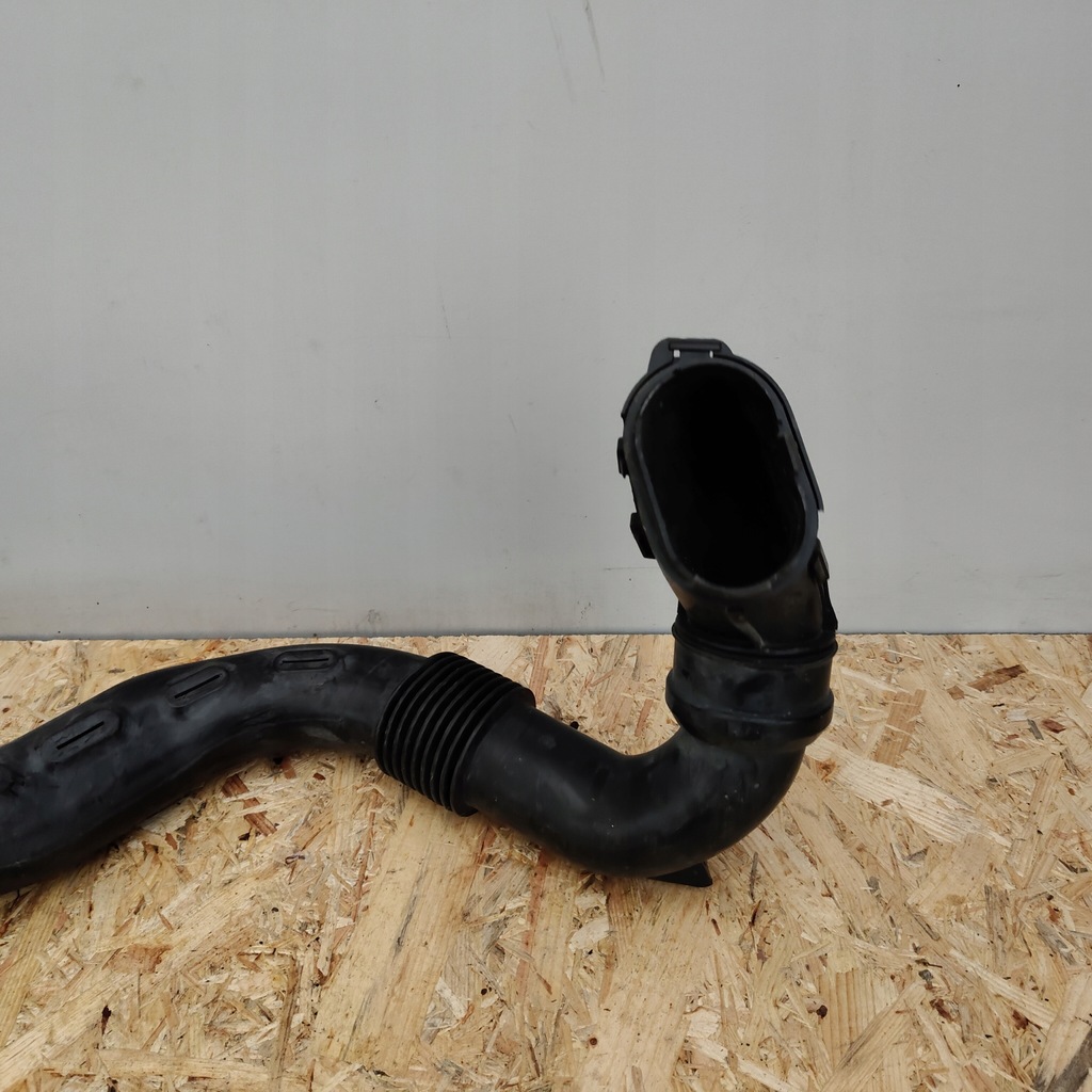 фото №4, Труба повітря renault dacia 165556691r