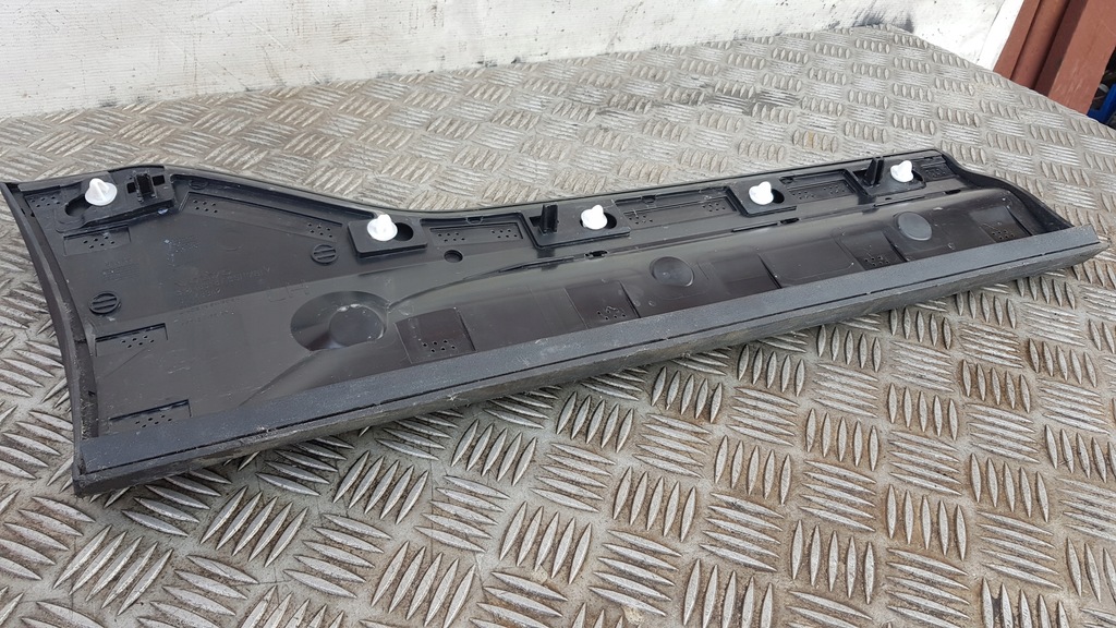 фото №12, Volvo xc40 ii молдинг дверь левый задняя