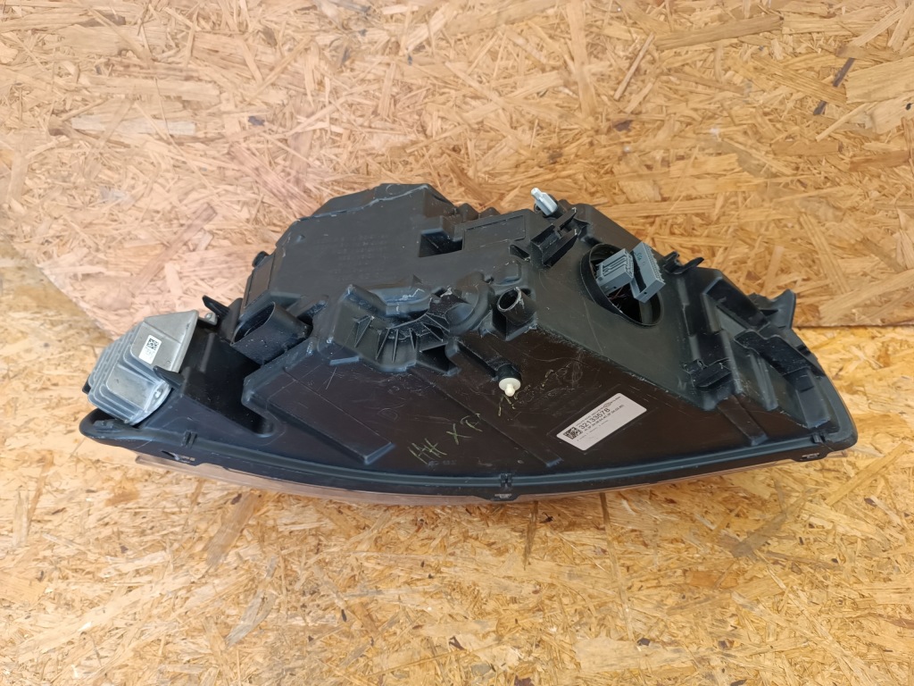 Фара правый перед фара европа  full led 32133578 volvo xc40 Киев