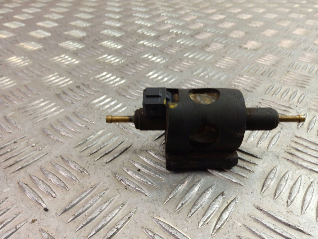 фото №1, Bmw x5 e53 2005 помпа пального webasto