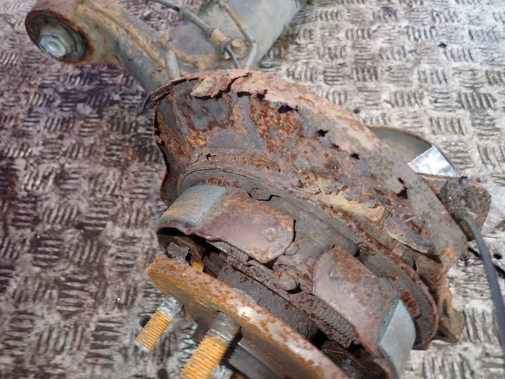 фото №5, Hyundai i20 i 08- 5d oś задняя балка подвеска задняя abs