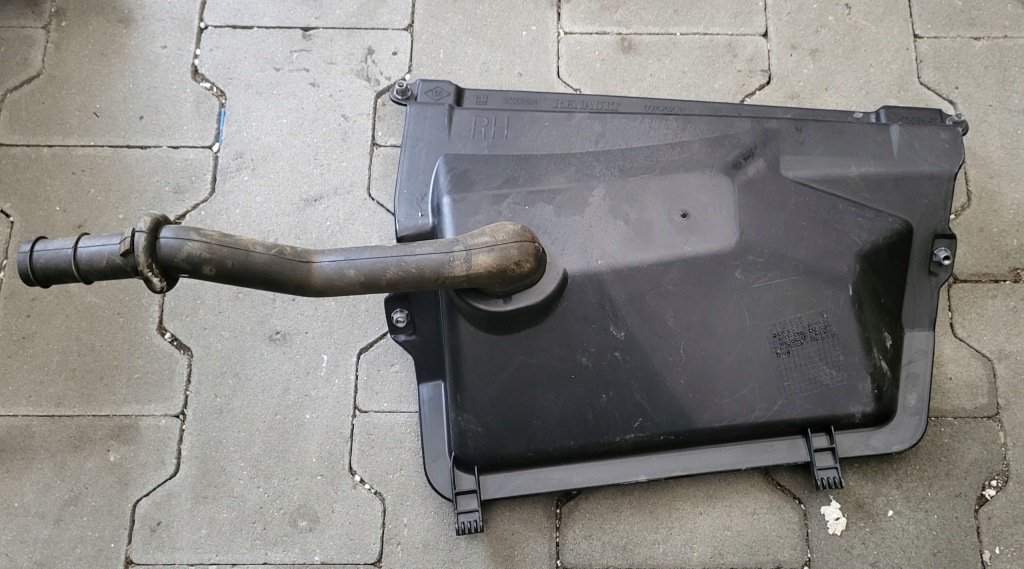 фото №1, Trafic iii vivaro b 14^ злив жабо правий