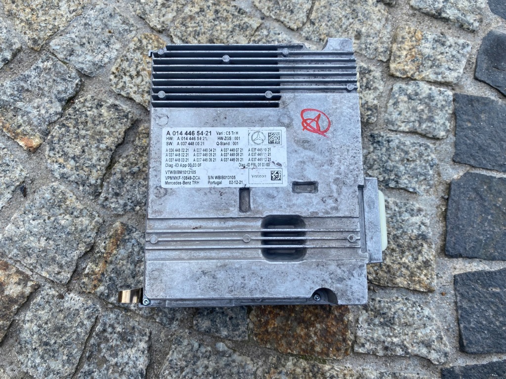 Купити Mercedes блок керування бортовий комп'ютер радіо 0144465421 оригінал