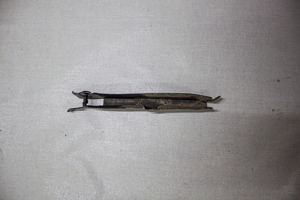 фото №4, Mercedes-benz r w251 2008 элементы крепёжные