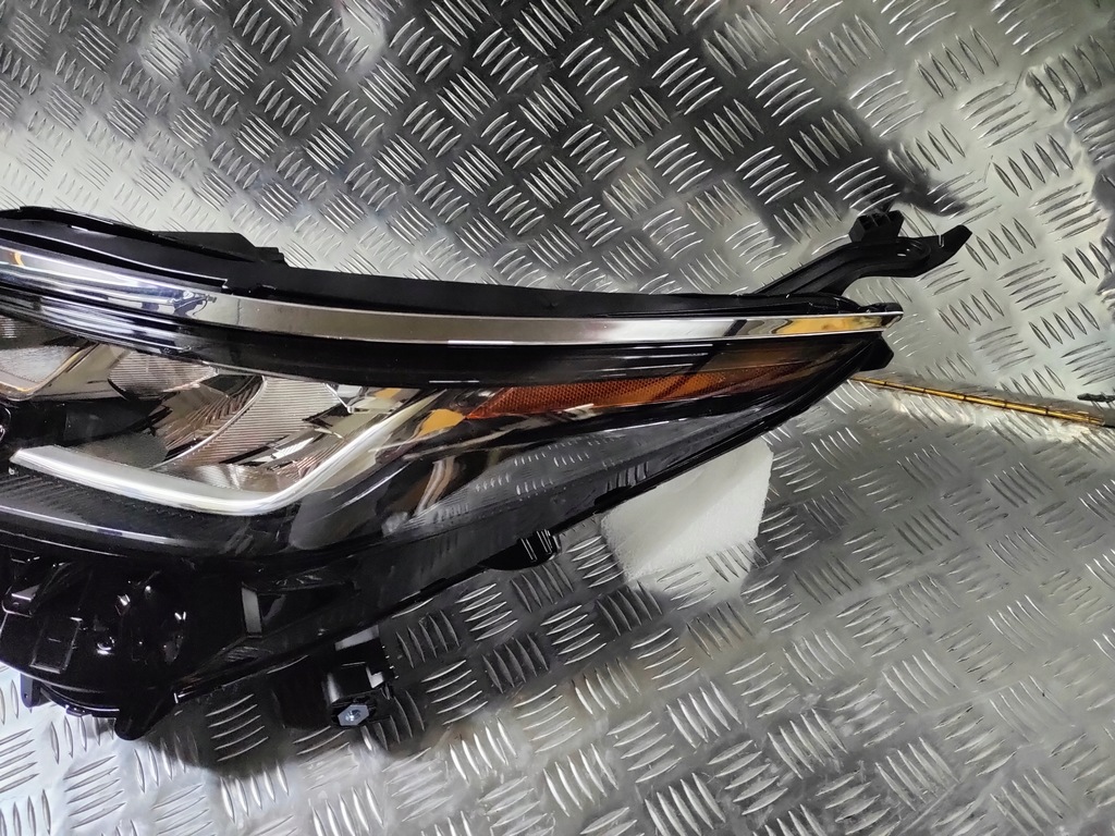 фото №10, Toyota sienna 2021 лампа фара правая левая передняя перед