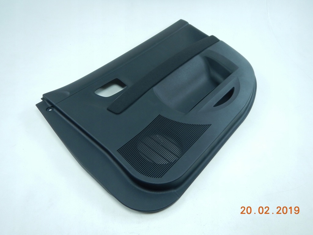 фото №2, Обшивка дверь правый перед mazda 2 dy новый с aso оригинальный номер