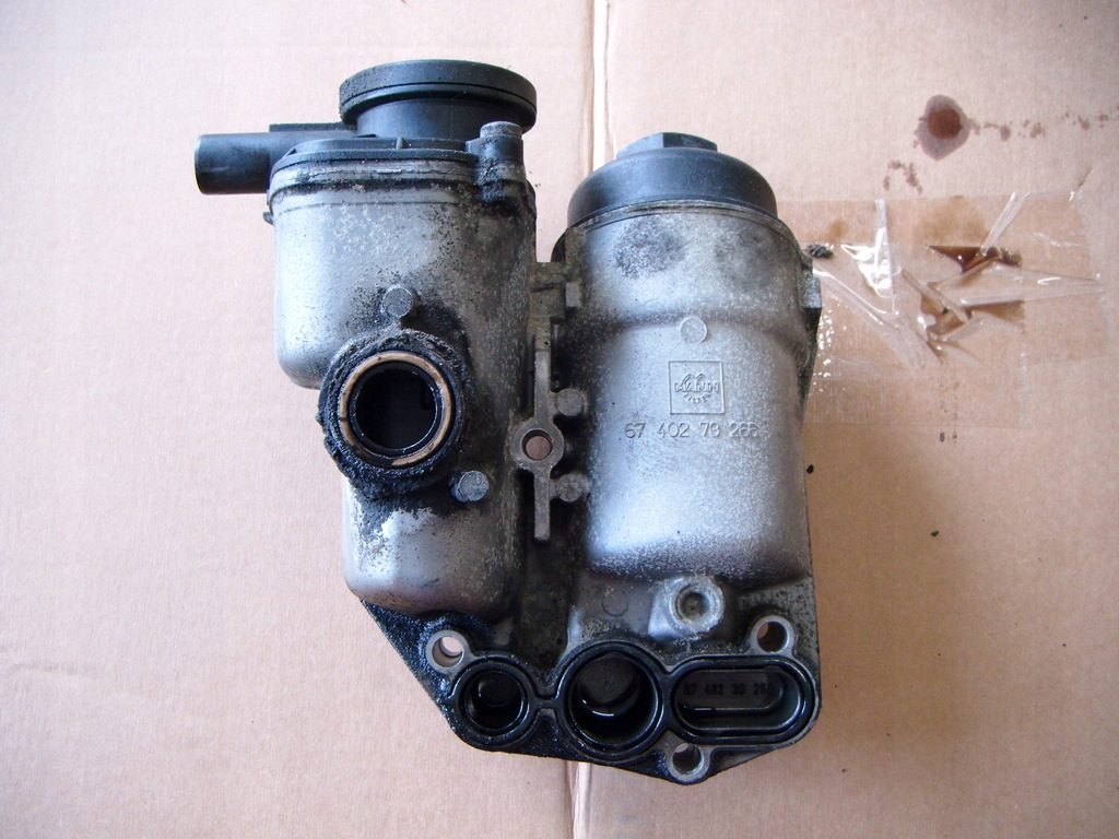 фото №1, Volvo v70 ii 00-07 d5 основа фільтра оливи вентиляція картера