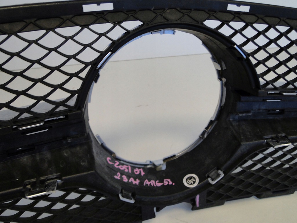 фото №13, Mercedes c 205 c/a решётка радиатора решётка радиатора 63 amg камера w205