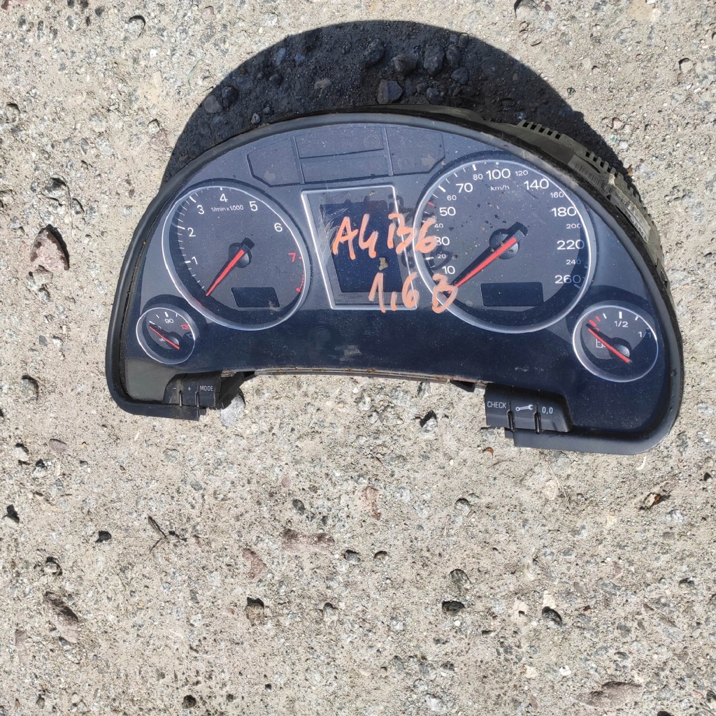 фото №1, Счетчик приборная панель audi a4 b6 1.6b 8e0920900l