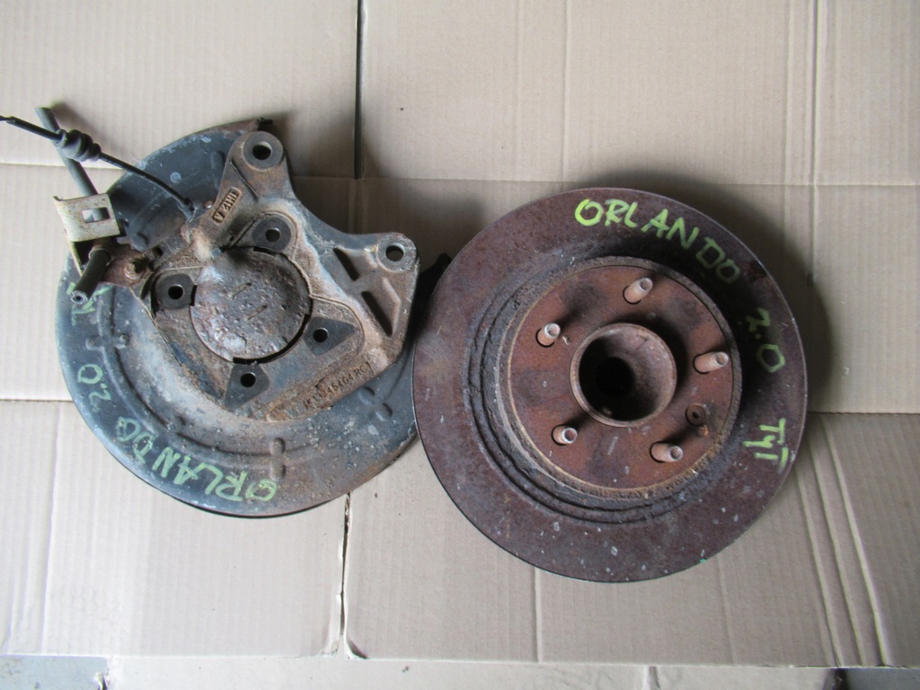 фото №1, Поворотний кулак права задня orlando 2.0