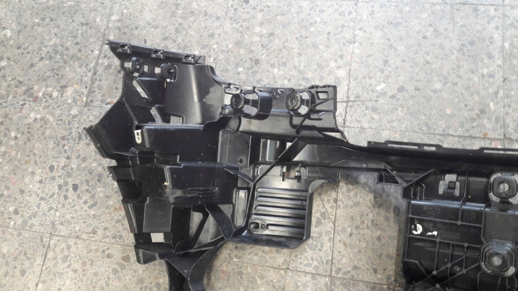 7389358 направляющая бампер правый задняя mini countryman f60 Оригинал