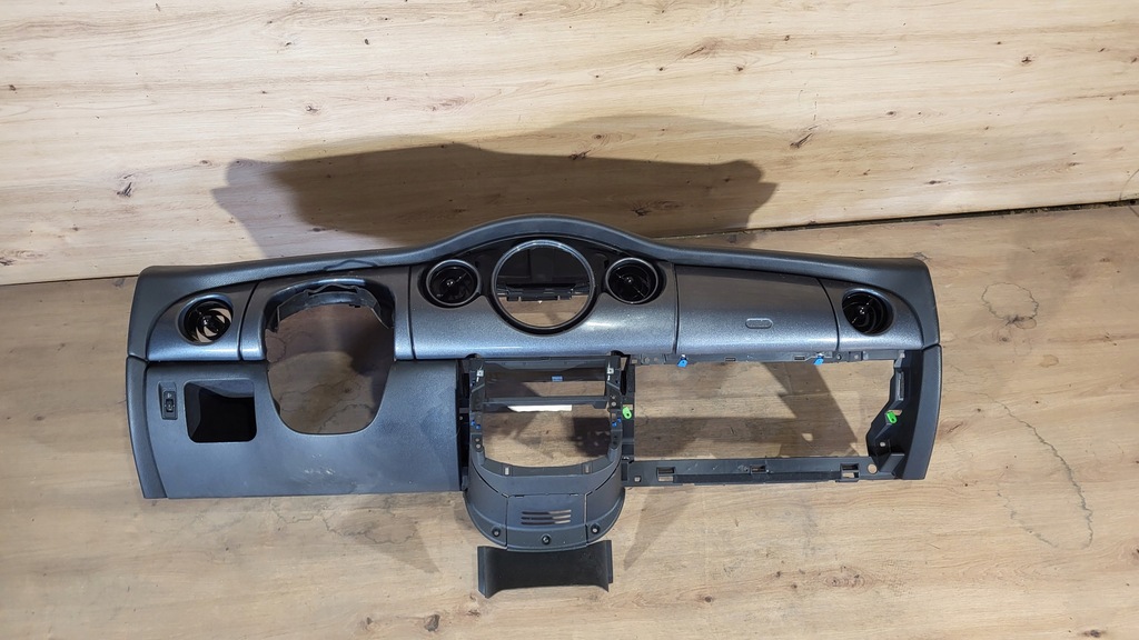 фото №1, Приборная панель приборная приборная панель mini cooper r50 r53 01-06 europa