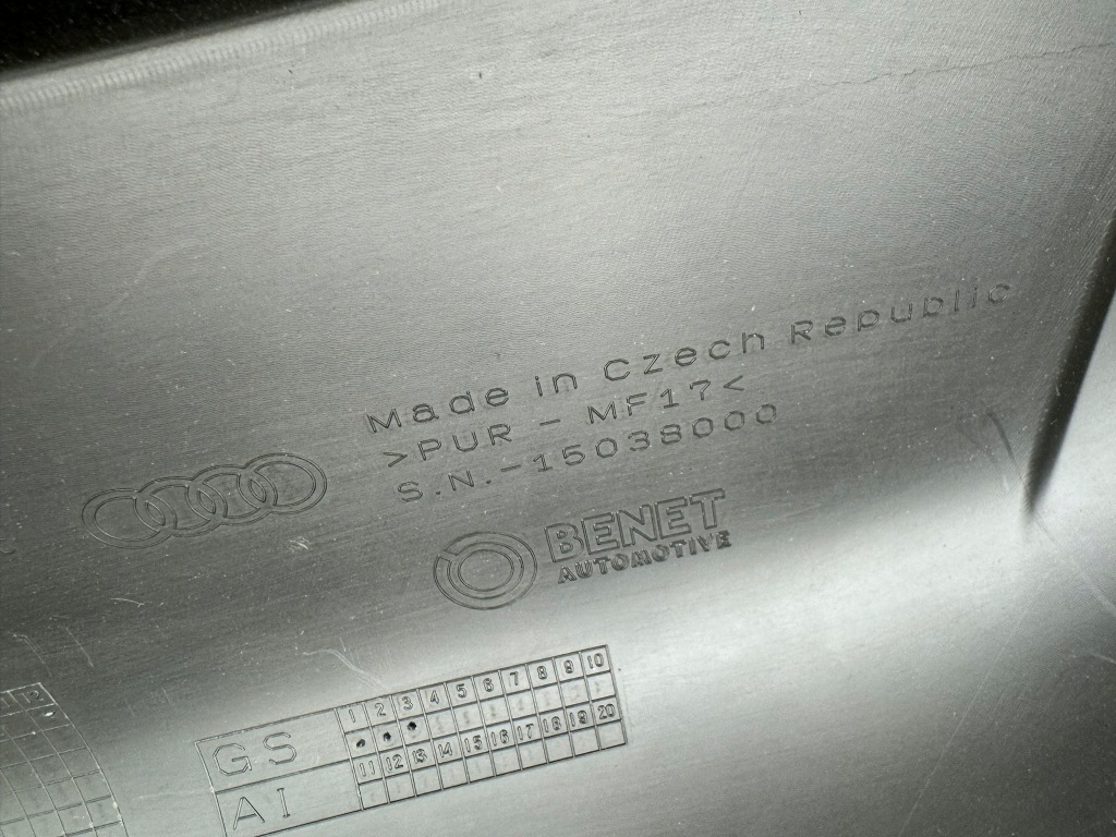 фото №13, Audi q2 16r- спойлер накладка бампера задня задній 81a807521l