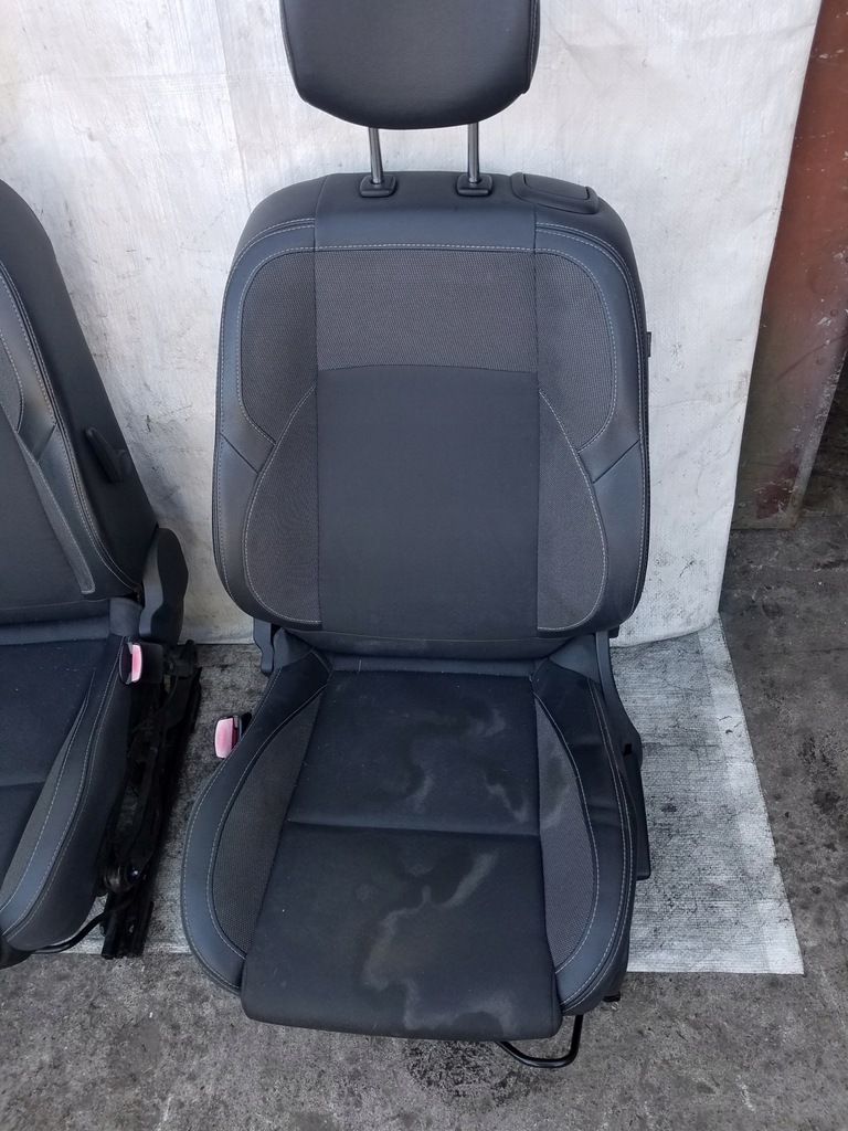 фото №2, Сиденья заднее сиденье кожа renault megane iii cabrio cc