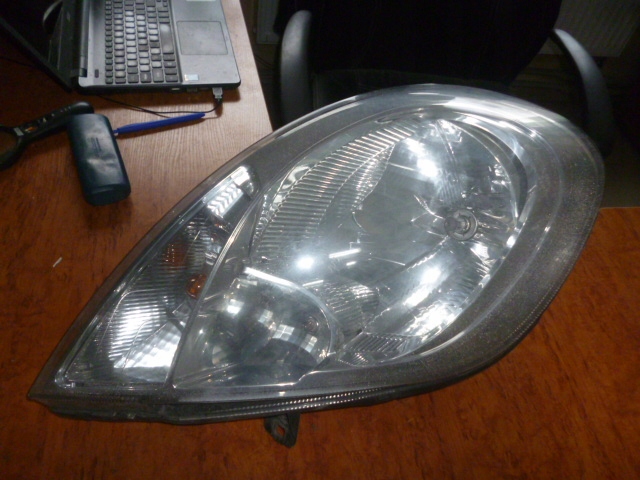 фото №1, Лампа права перед renault trafic ii 8200701356