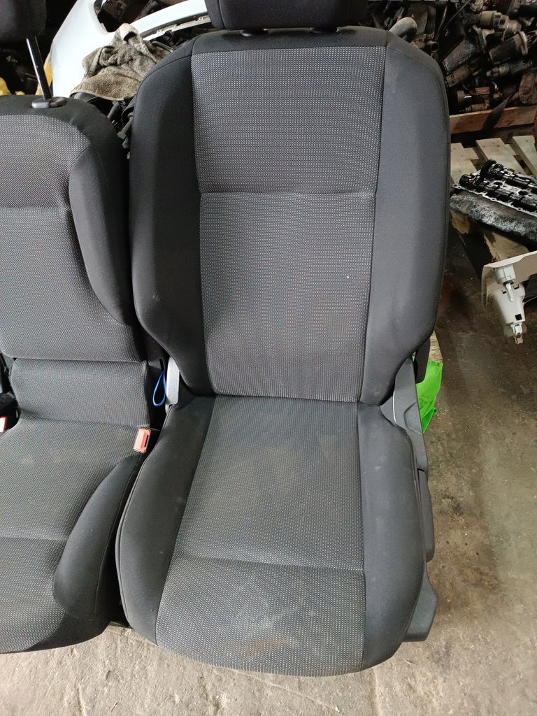 фото №2, Сиденья сиденья toyota proace ii city 2020r